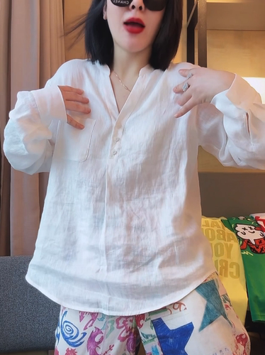 【送运费险】设计感V领棉麻长恤