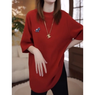 宽松休闲风减龄显瘦上衣ins T恤女2026春夏新款 小马刺绣中长款 短袖