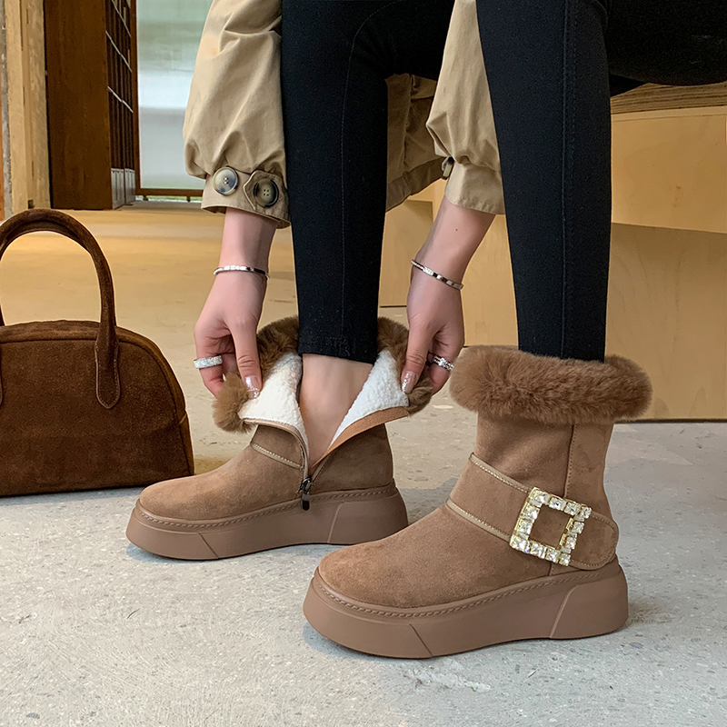 加绒加厚洋气钻扣短靴东北棉鞋