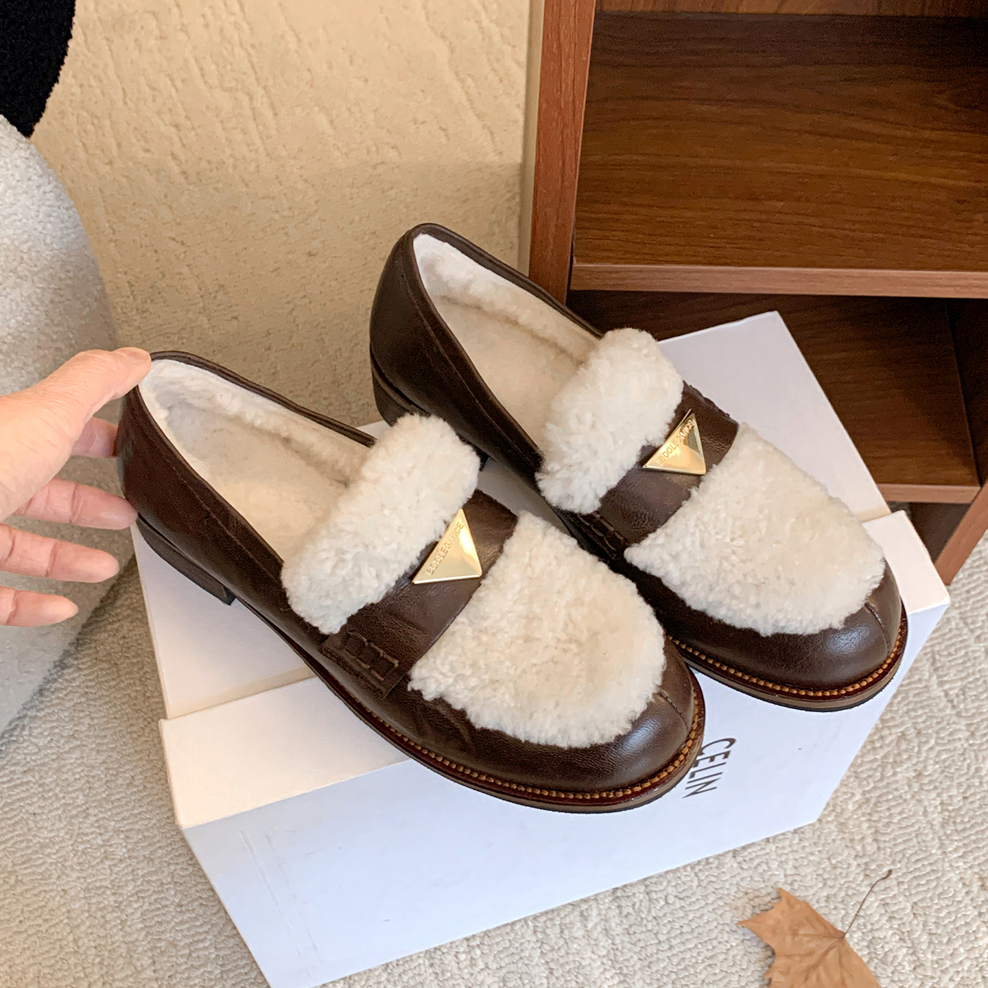 真皮毛毛单鞋复古保暖小皮鞋女