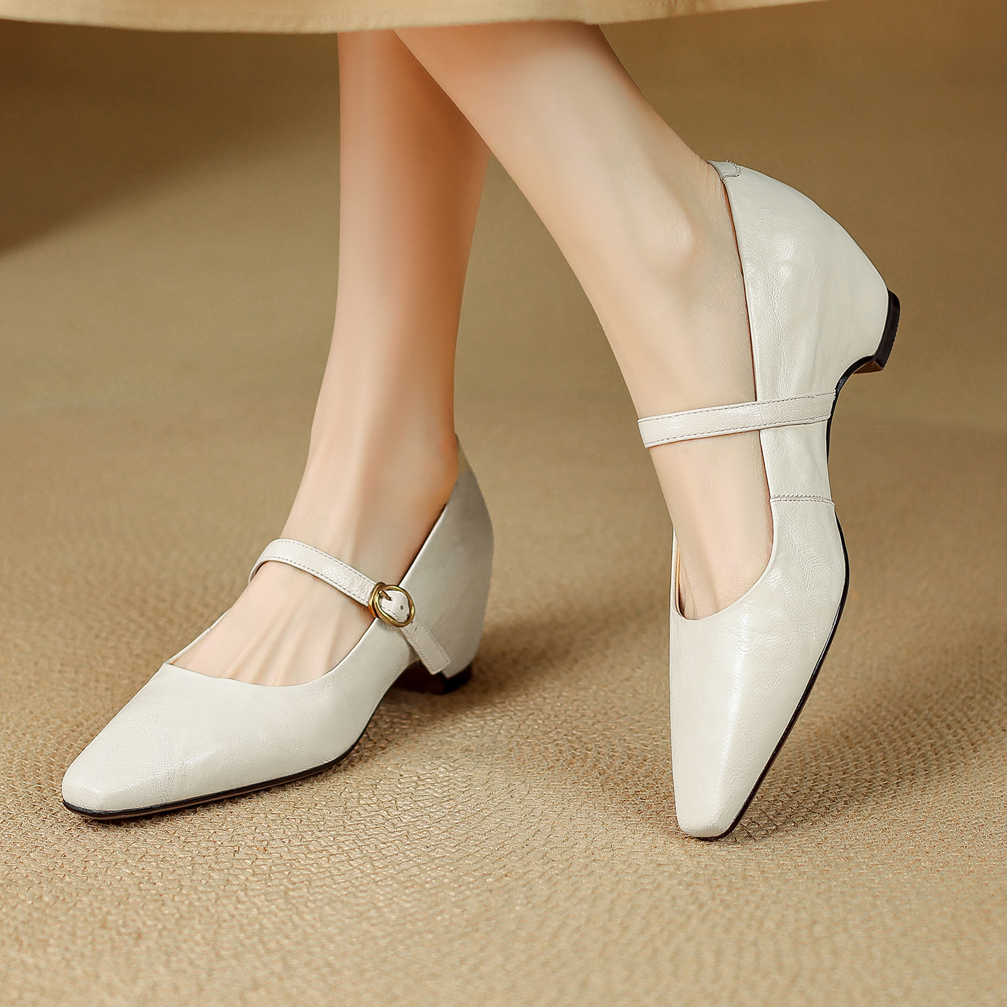 法式一字扣带玛丽珍鞋粗跟小皮鞋