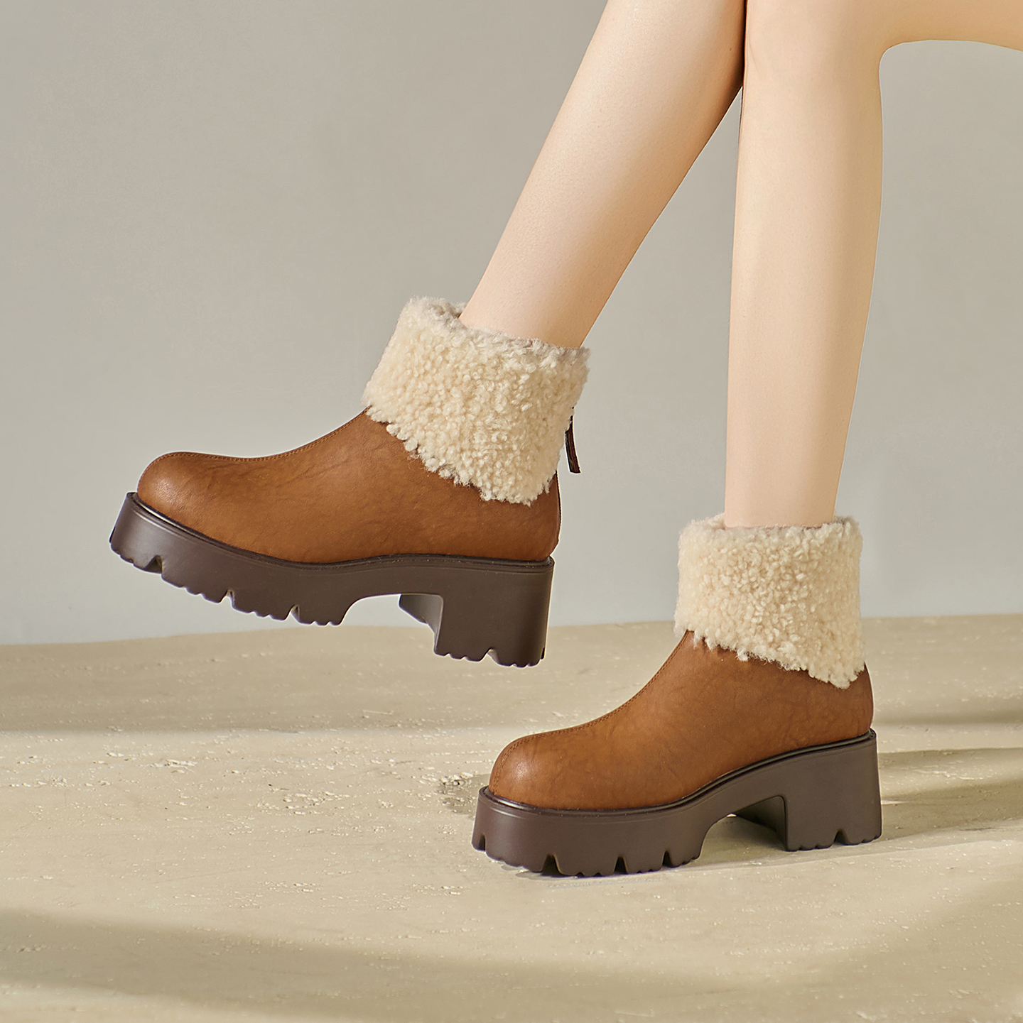 马丁靴厚底增高加绒保暖短靴子