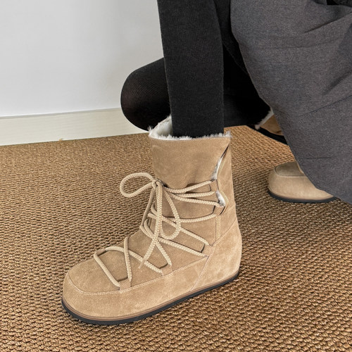 4.5cm内增高羊皮毛一体雪地靴女