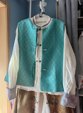 罗绮者37号超好看湖水蓝色湖水绿色织锦提花马甲女+湖蓝色盘扣衫