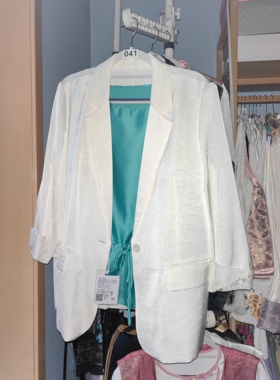 罗绮者41号米白色长袖中式西装外套+湖蓝色长袖抽绳圆领打底衫