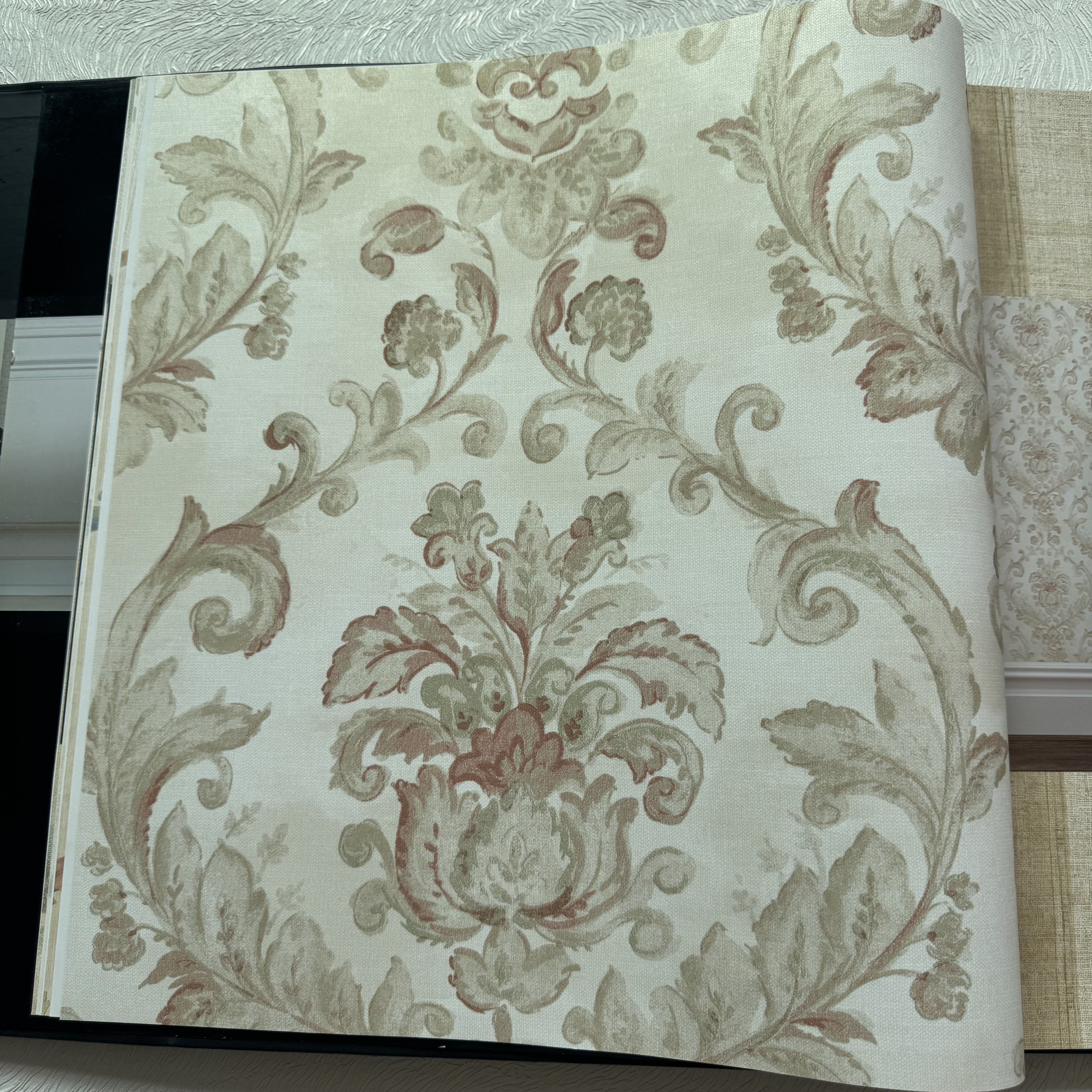 美国进口纯纸环保现货美式田园花简欧卧室客厅背景墙壁纸多色可选