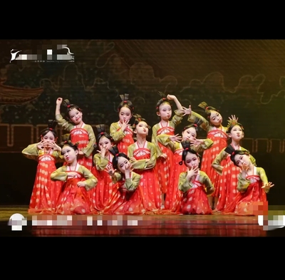 小学生演出服儿童汉服唐宫夜宴图服装儿童丽人行舞蹈服幼儿园表演