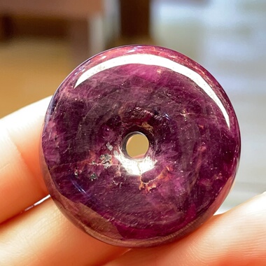 老料天然红宝石平安扣 古代怀古扣住平安事事如意 重工重料 148ct