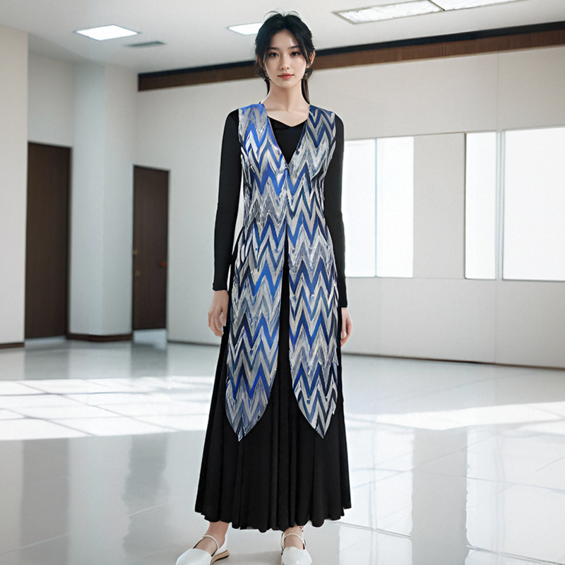 2024新疆民族马甲新款表演长款广场演出服艾德莱斯跳舞服装舞蹈服