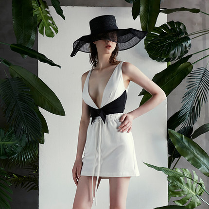 SyncChic星奢设计师istyni/FIT连体泳衣新款