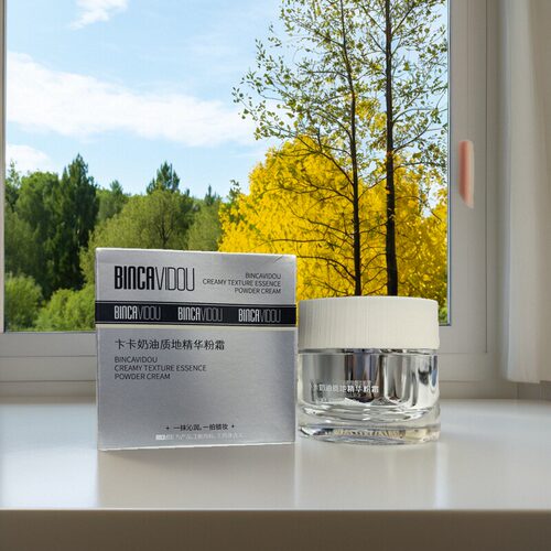 27年3月卞卡奶油粉底霜持妆粉霜保湿控油轻薄服帖不脱粉底液2.0版