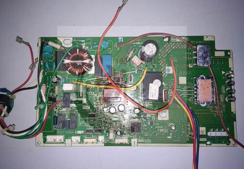 适用于大金空调配件外机板2P271899-5变频模块板3PCB2824-71电脑