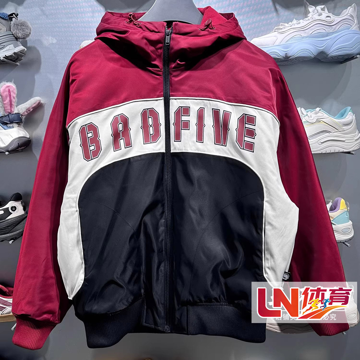 李宁棉服2026春季新品反伍BADFIVE男子宽松保暖连帽棉夹克AJMW005