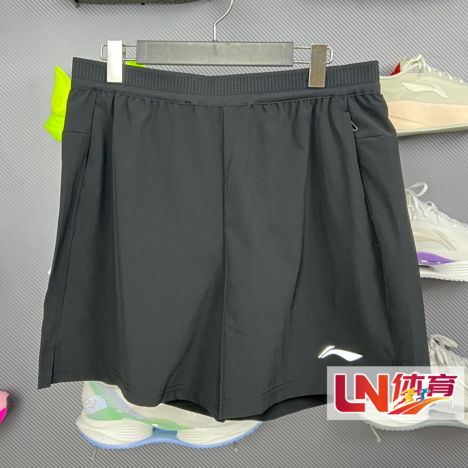 李宁短裤 2026夏季新品男子专业跑步系列时尚休闲运动短裤AKSW119