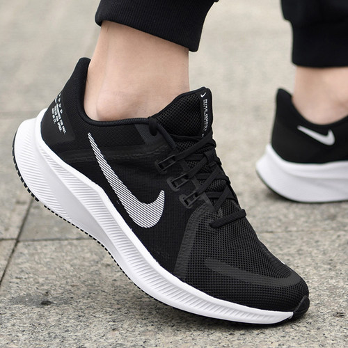 NIKE耐克男女QUEST3透气跑步鞋