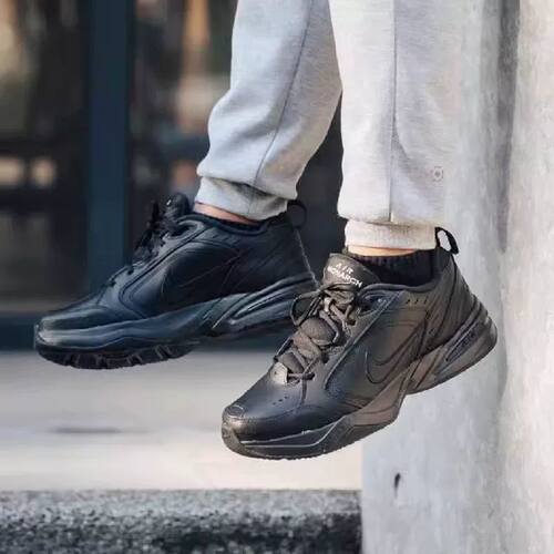 耐克AirMonarch4复古老爹鞋