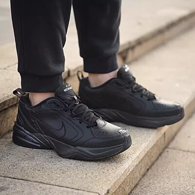 NikeAirMonarch4复古跑步鞋