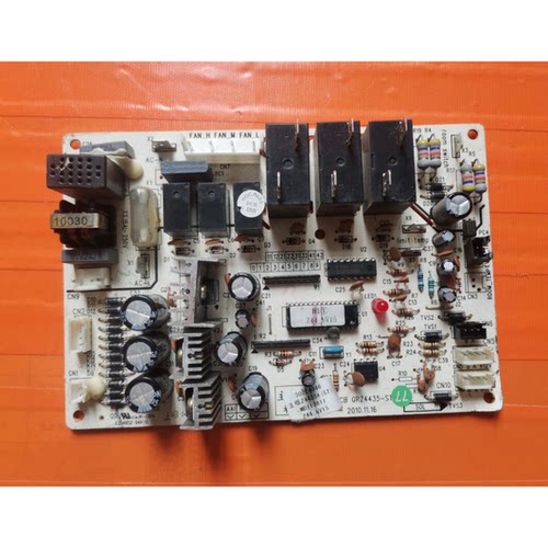 适用格力风管机Z4435A主板302