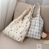 韩系可爱卡通小熊褶皱单肩包袋ins文艺碎花日常百搭学生腋下包女