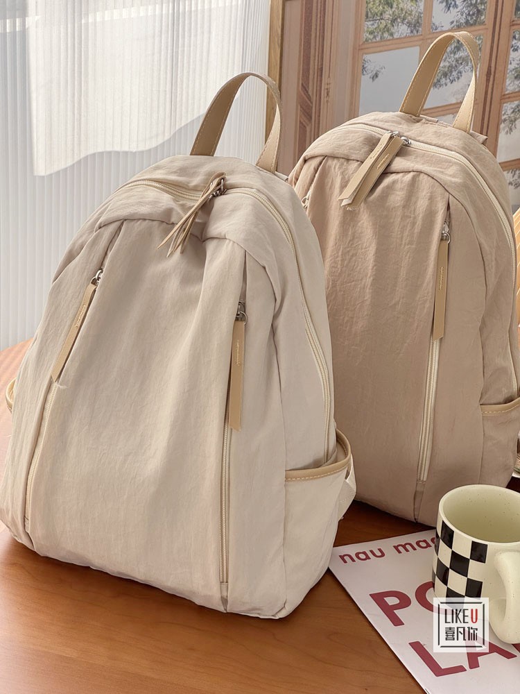 喜凡你简约百搭双肩背包