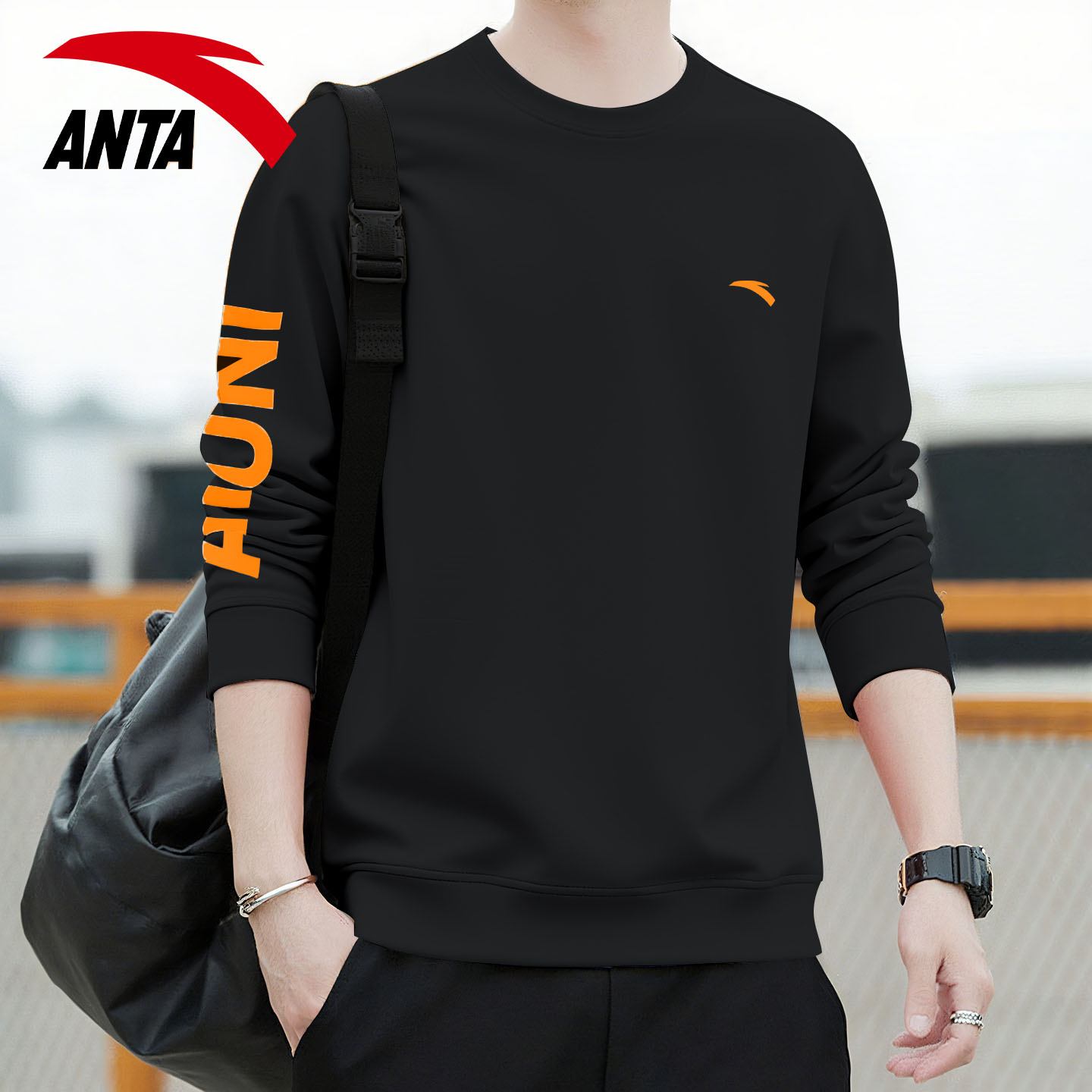 安踏2025新款无帽套头衫