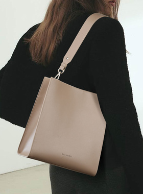 上班通勤包女托特包真皮大容量质感单肩腋下包2025新款牛皮斜挎包