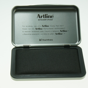 旗牌-雅丽Artline 进口办公用印台 中号印台56*90mm EHJ-2黑色