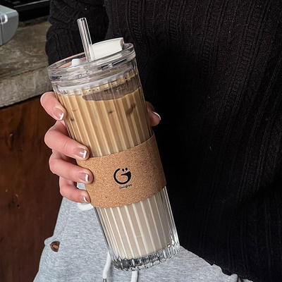 高颜值带盖带吸管竖纹玻璃杯