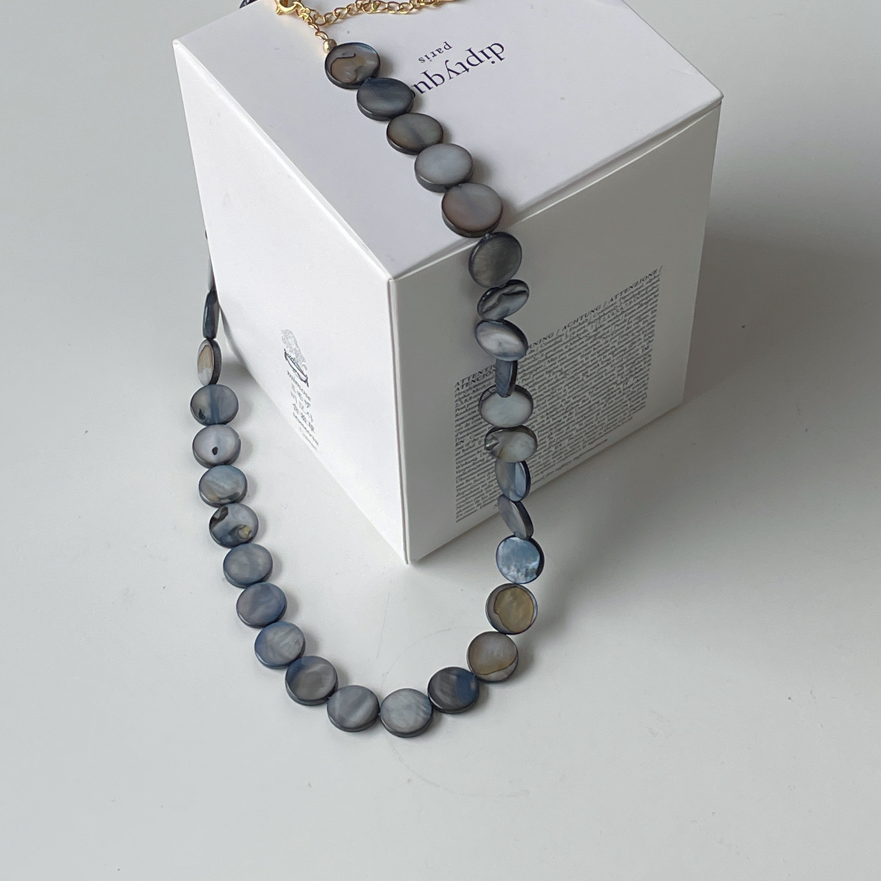 暮色狂奔复古高级贝壳毛衣链