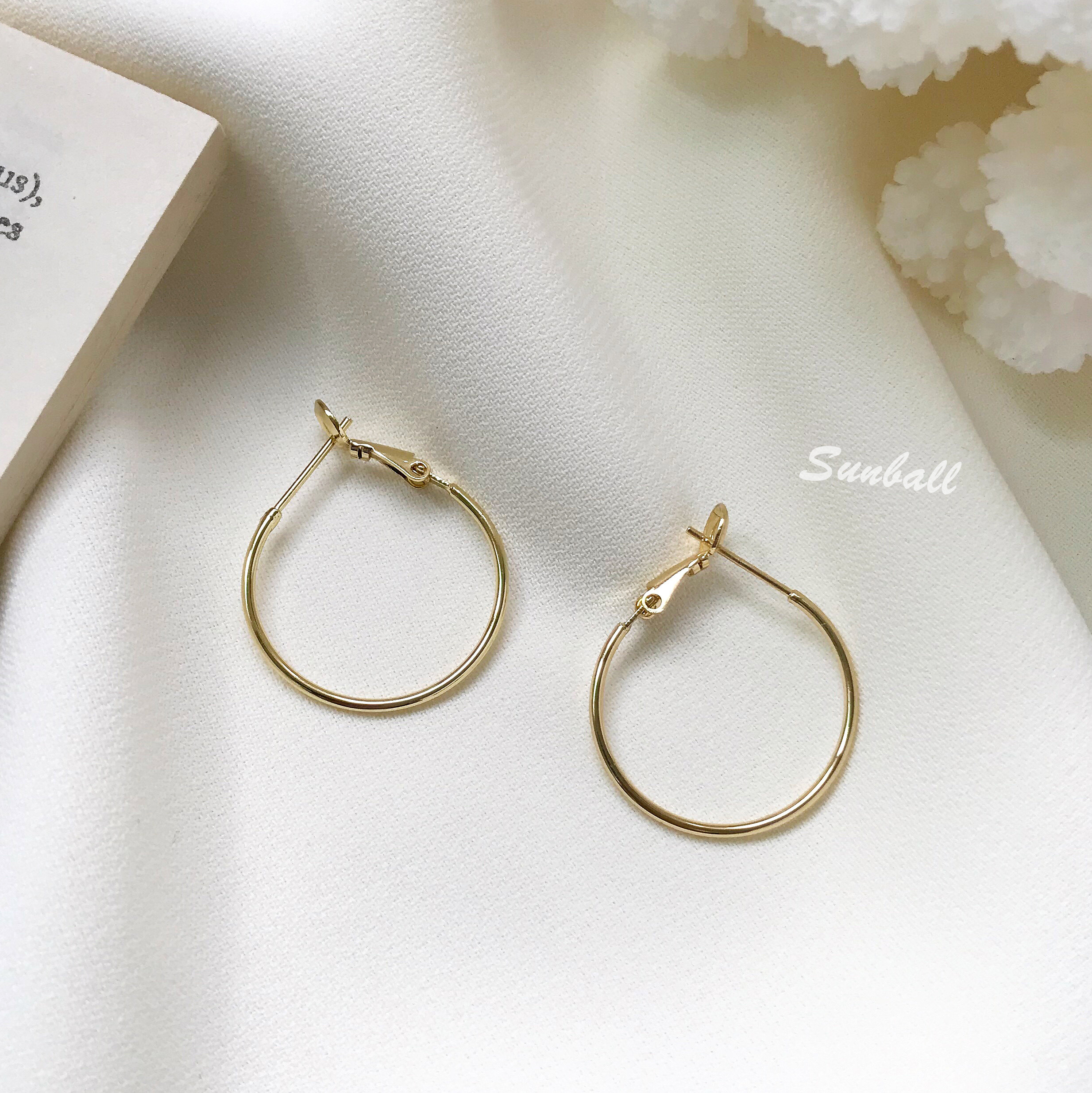 sunball《一个圈复古日常耳环