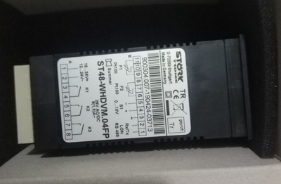 ST48-WHDVM.04FP温度控制器STORK
