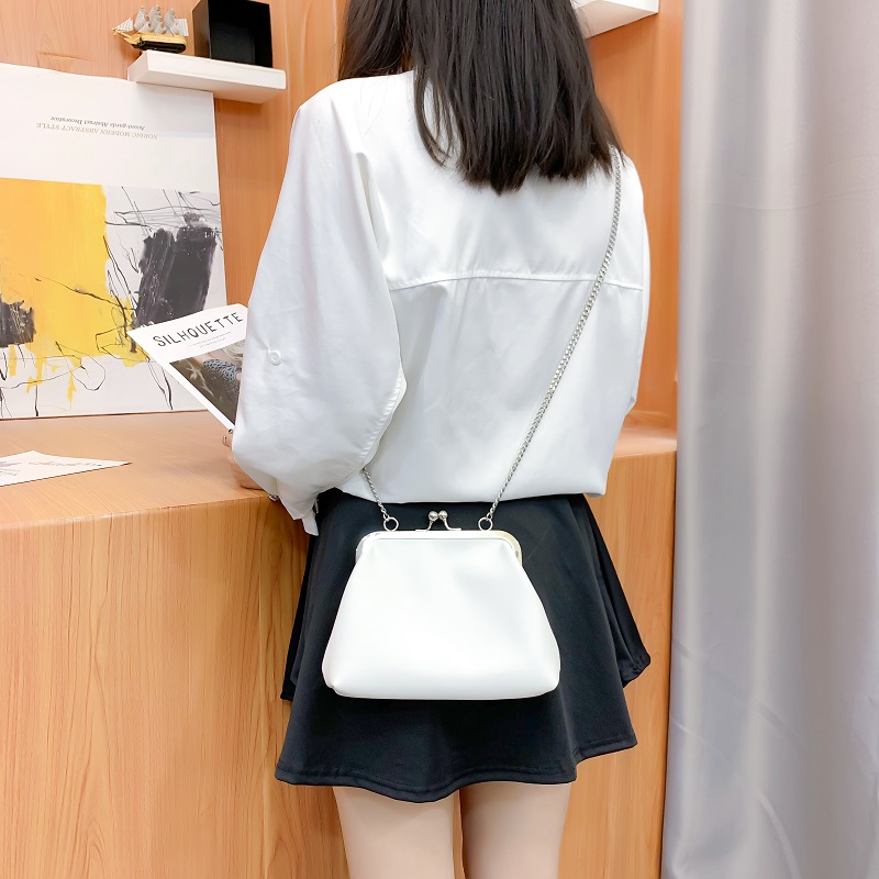 mango链条包斜挎口金包医生包