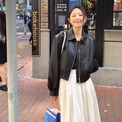 黑色短款pu皮衣外套女夹克2024新款港风爆款设计感美式复古小个子