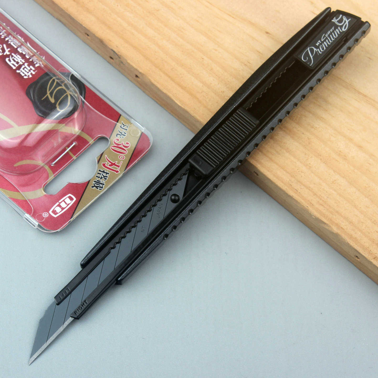 NT日本进口小号刀片锐利精细切割