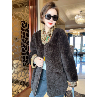 高端女装 进口拉贡羊毛皮毛一体皮草中长款 外套拼接筋丝绒刺绣冬季