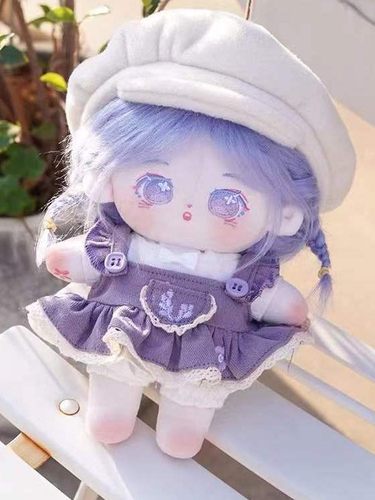 棉花娃娃少女玩具陪伴