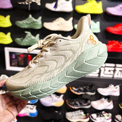 必迈远征者5跑步鞋透气轻弹缓震