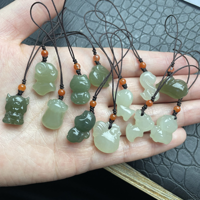 青海料和田玉十二生肖龙宝宝猪蛇狗鸡吊坠提溜手机链包挂成品