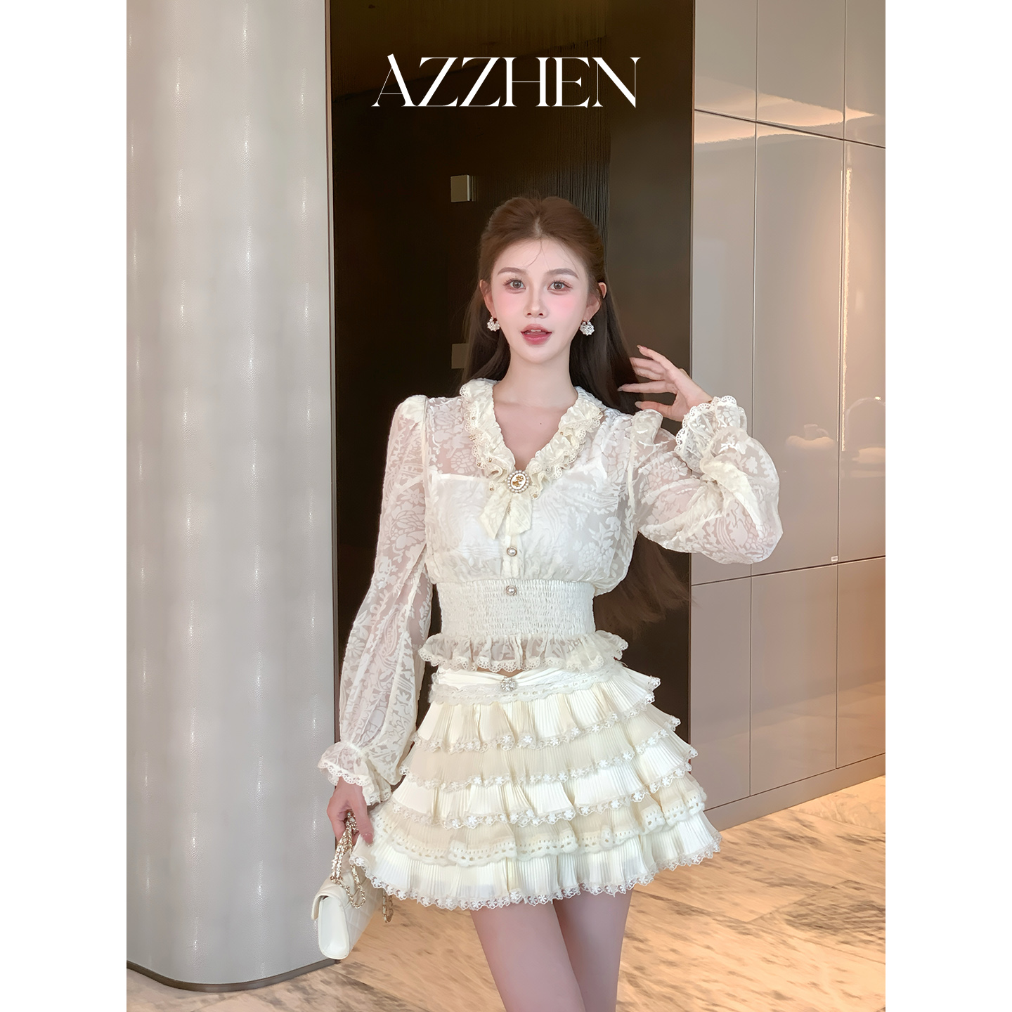 AZZHEN【蕾丝绮梦】名媛气质设计感长袖衬衫女蕾丝镂空人丝绒上衣