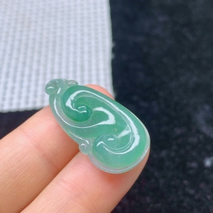 239 翡翠A货天然缅甸玉如意吊坠