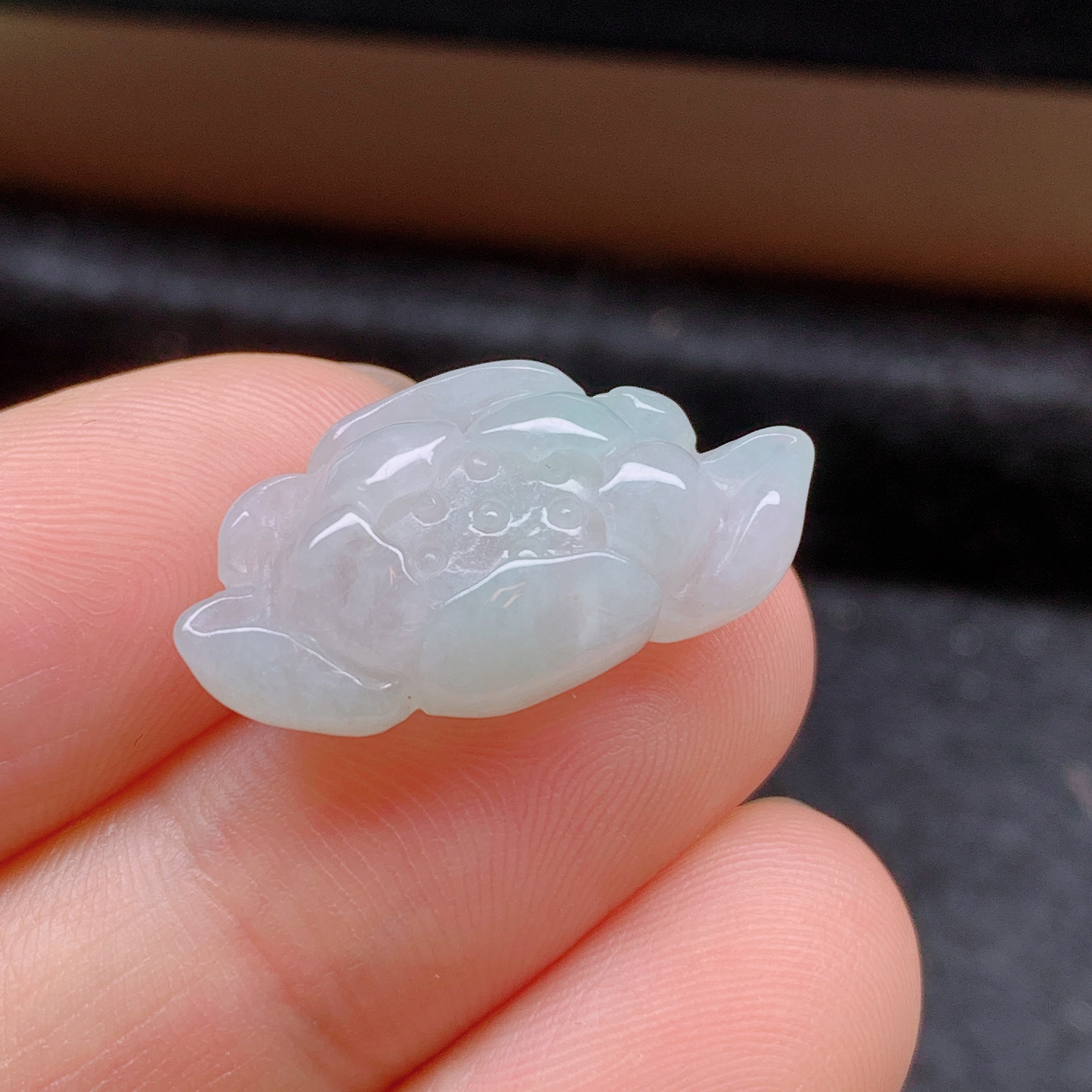 翡翠A货天然缅甸玉莲花吊坠#169