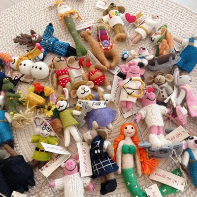 现货英国Feltsogood羊毛毡挂饰 包包挂件 尼泊尔手工玩偶饰品