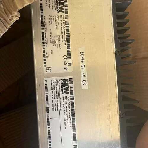 议价sew驱动器PHC21A-A040M1-W42A-C5正品保证有包装