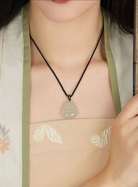 保真青白玉弥勒佛吊坠笑佛项链