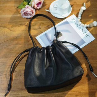 鹿皮女包大云朵包 钱袋子包 单肩女包斜挎包真皮时尚百搭女士