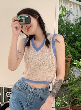 AKskylan韩版新款V领撞色毛毛针织背心女2022夏季小众气质百搭衫