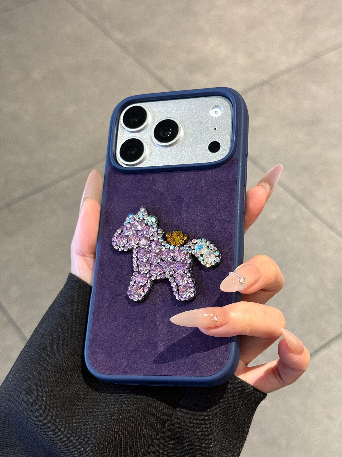 ng2510227 Suitable Phone Case, IPhone 17 Max, Light Luxury High-End Purple Plush Fabric Diamond-Encrusted Ingot And Pony Design,_voghion.com