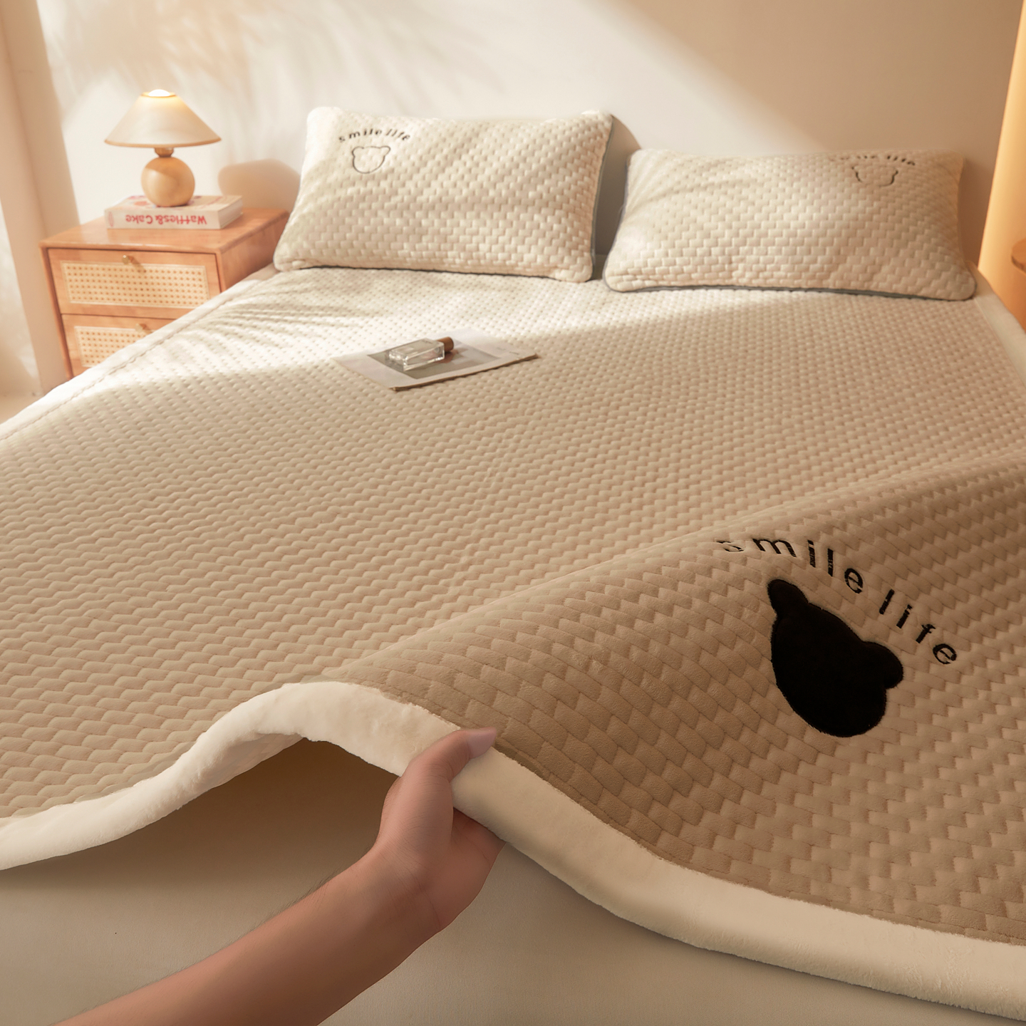 冬季加厚牛奶绒床褥垫软垫子学生宿舍单人床褥子垫被褥垫子可机洗