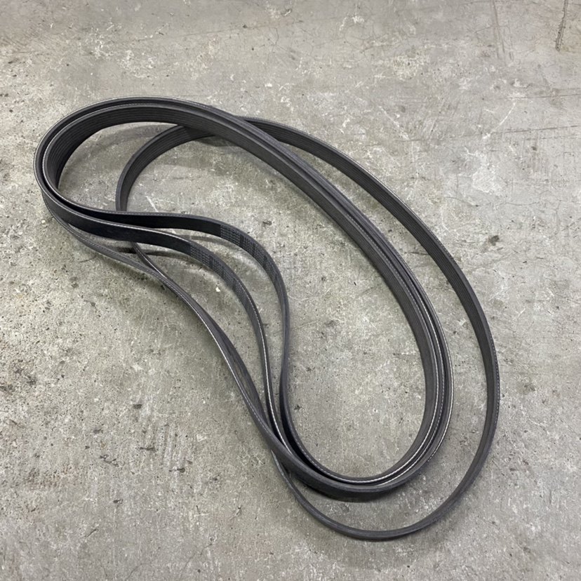 适用骐达域达骊威轩逸启程D50郑州NV200玛驰7PK1140发动机皮带