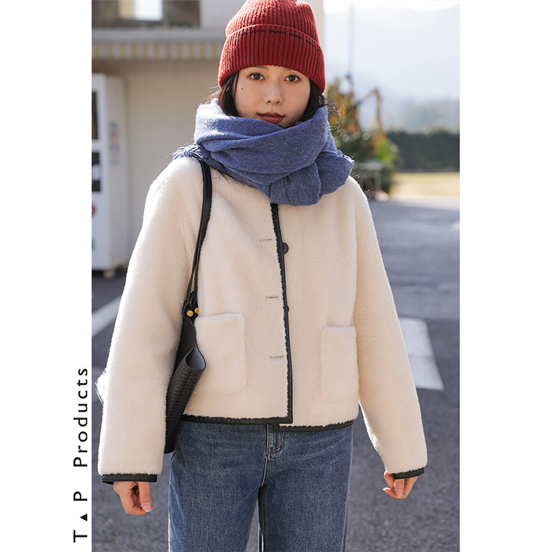 糖皮出品 暖暖小白熊 黑白拼皮撞色 纯羊毛冬季毛毛短款外套,女装/女士精品,皮草,淘宝优惠券,粉丝福利购,淘宝优惠卷